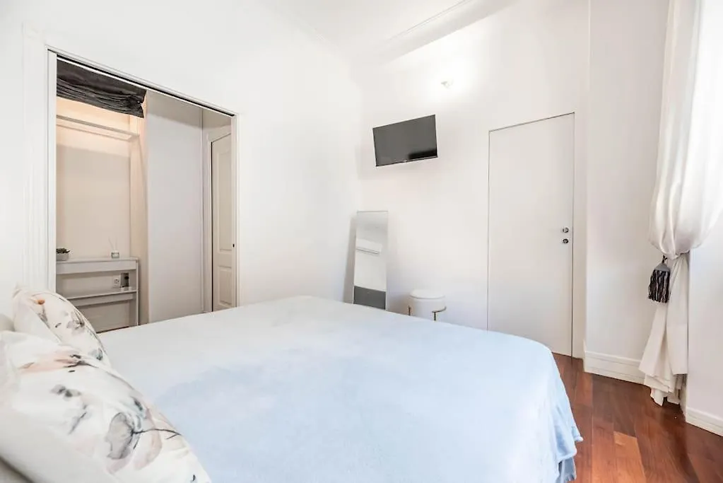 Apartment Splendido Appartamento A Villa Ada Rome Italy